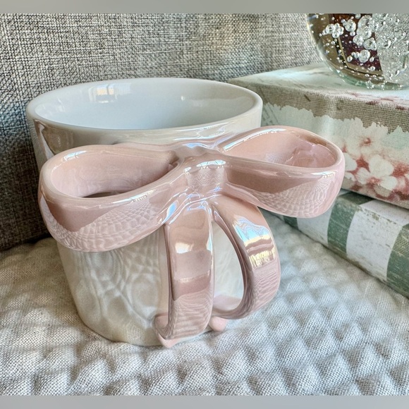 New Trendy Pink Bow Iridescent Textured Ceramic Coffee Tea Mug Cup 12oz w/ Box - Picture 1 of 10